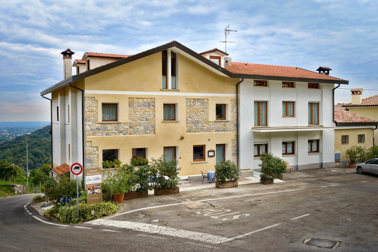 Hotel Ristorante Da Tullio Tarzo Buitenkant foto