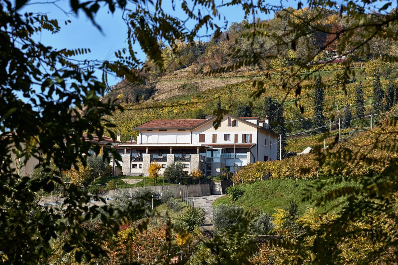 Hotel Ristorante Da Tullio Tarzo Buitenkant foto